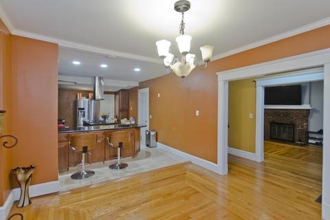 177 Belvidere St, Springfield, MA 01108 photo 7