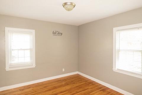 12 Collins St, Danvers, MA 01923 photo 18