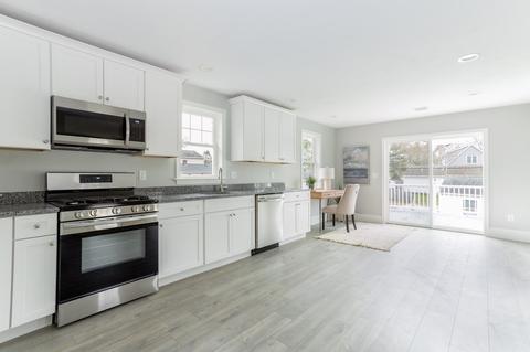 50 Shore Ave, Wareham, MA 02571 photo 12