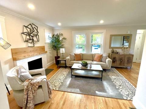 65 Henderson St, Needham, MA 02492 photo 10