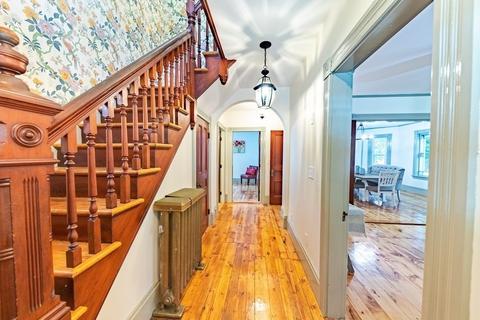 83 Cherry St, Gardner, MA 01440 photo 9