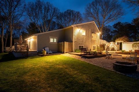 55 Frog Pond Close, Mashpee, MA 02649 photo 9