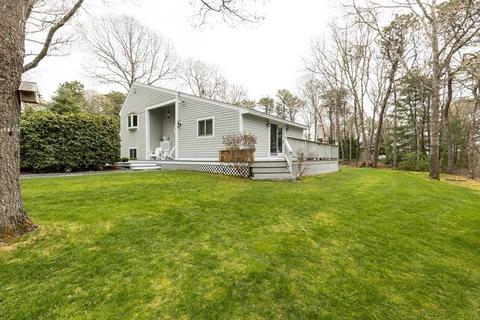 55 Frog Pond Close, Mashpee, MA 02649 photo 11
