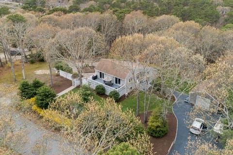 55 Frog Pond Close, Mashpee, MA 02649 photo 4