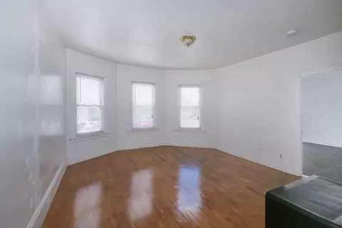 47 Eastern Ave, Worcester, MA 01605 photo 7