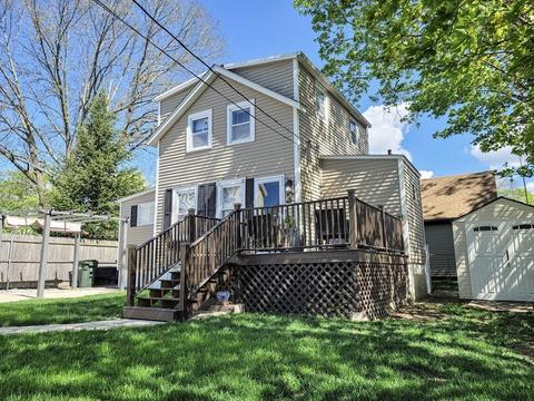 926 Walnut St, Fall River, MA 02720 photo 1
