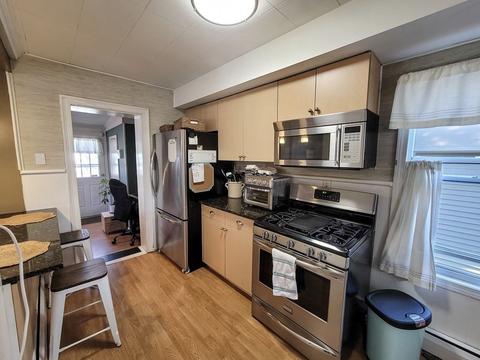 926 Walnut St, Fall River, MA 02720 photo 9