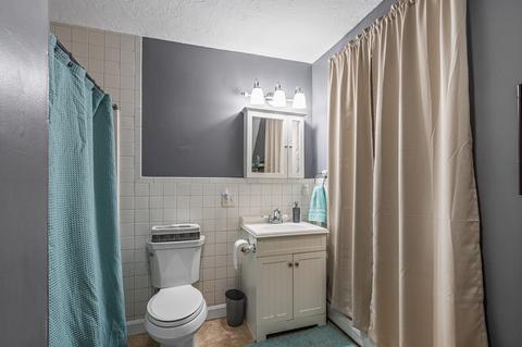 569 Gaskill St, Woonsocket, RI 02895 photo 24