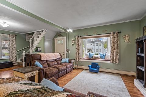 569 Gaskill St, Woonsocket, RI 02895 photo 10