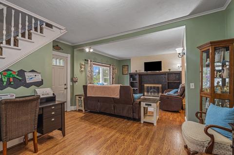 569 Gaskill St, Woonsocket, RI 02895 photo 13
