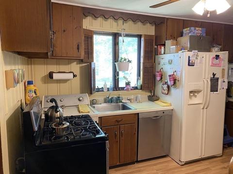 102 Edgewater, Hull, MA 02045 photo 3