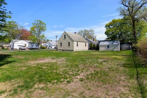 10 Hampton St, Saugus, MA 01906 photo 22