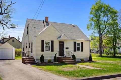 10 Hampton St, Saugus, MA 01906 photo 1