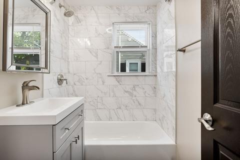 10 Hampton St, Saugus, MA 01906 photo 16