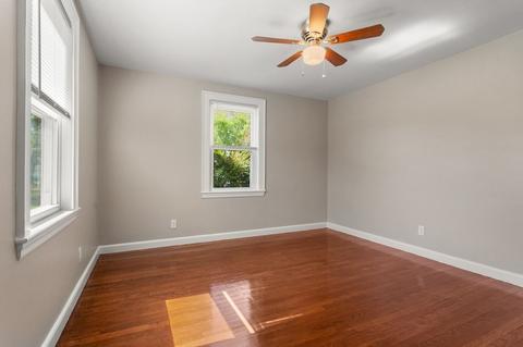 10 Hampton St, Saugus, MA 01906 photo 11