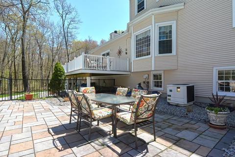 84 Prospect St, Upton, MA 01568 photo 37