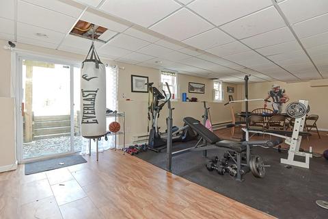 84 Prospect St, Upton, MA 01568 photo 33
