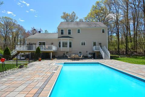 84 Prospect St, Upton, MA 01568 photo 39
