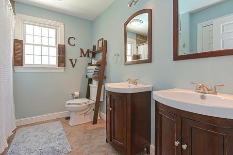 84 Prospect St, Upton, MA 01568 photo 32