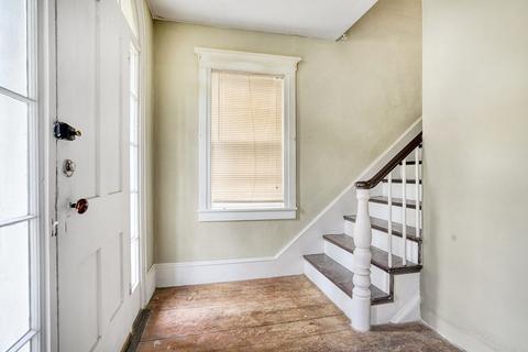 57 Pleasant St, Epping, NH 03042 photo 19