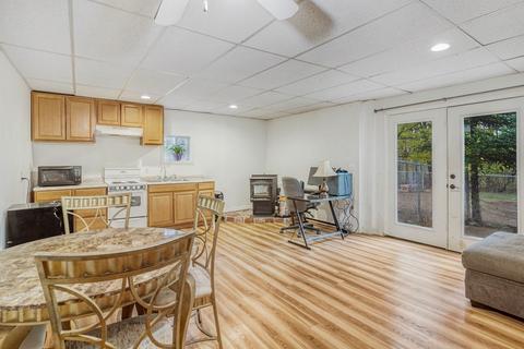 57 Pleasant St, Epping, NH 03042 photo 33