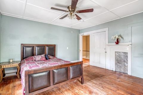 57 Pleasant St, Epping, NH 03042 photo 24
