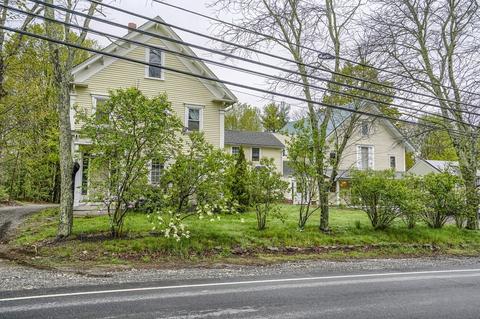 57 Pleasant St, Epping, NH 03042 photo 3