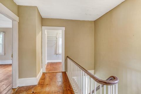 57 Pleasant St, Epping, NH 03042 photo 20