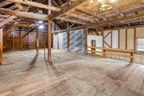 57 Pleasant St, Epping, NH 03042 photo 32