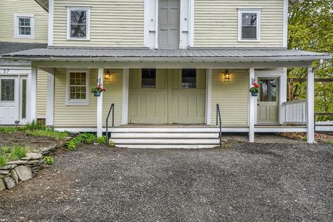 57 Pleasant St, Epping, NH 03042 photo 4