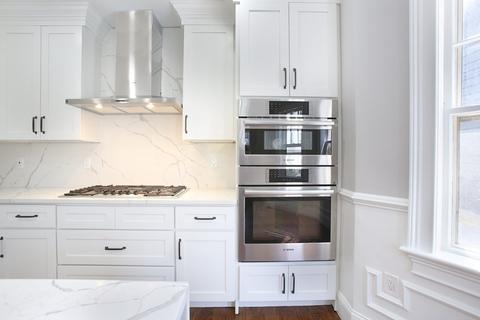 104 Walnut St, Brookline, MA 02445 photo 8
