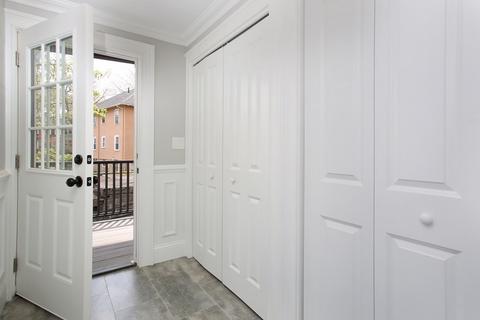 104 Walnut St, Brookline, MA 02445 photo 16