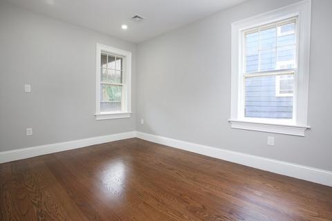 104 Walnut St, Brookline, MA 02445 photo 15