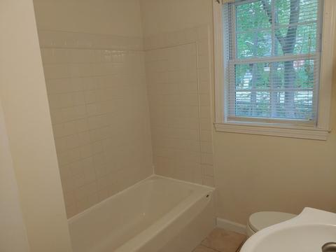 8 Meadow Ln, Worcester, MA 01602 photo 13