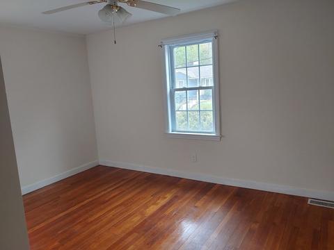 8 Meadow Ln, Worcester, MA 01602 photo 11