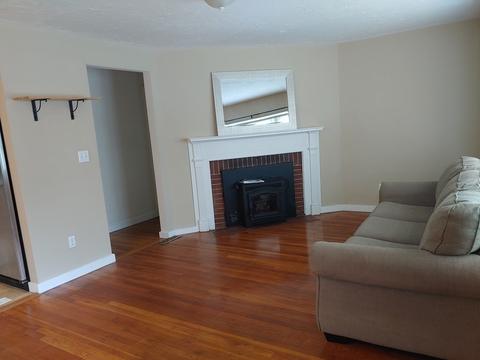 8 Meadow Ln, Worcester, MA 01602 photo 8