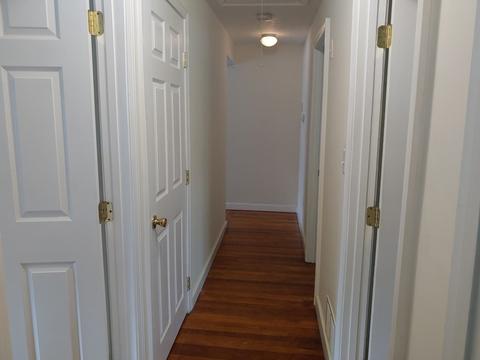 8 Meadow Ln, Worcester, MA 01602 photo 9
