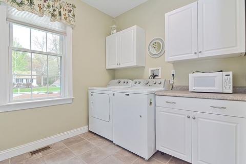64 Hewitt Dr, Raynham, MA 02767 photo 30