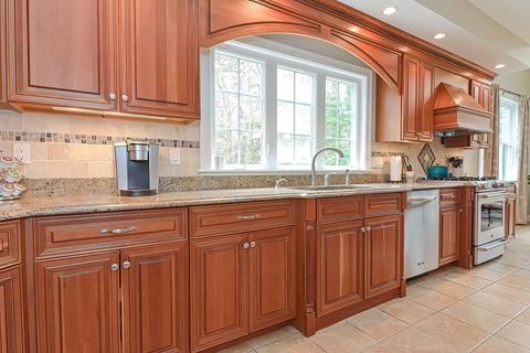 64 Hewitt Dr, Raynham, MA 02767 photo 6