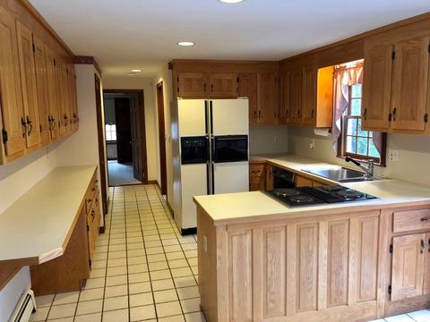 13 Brookside Cir, Mashpee, MA 02649 photo 2