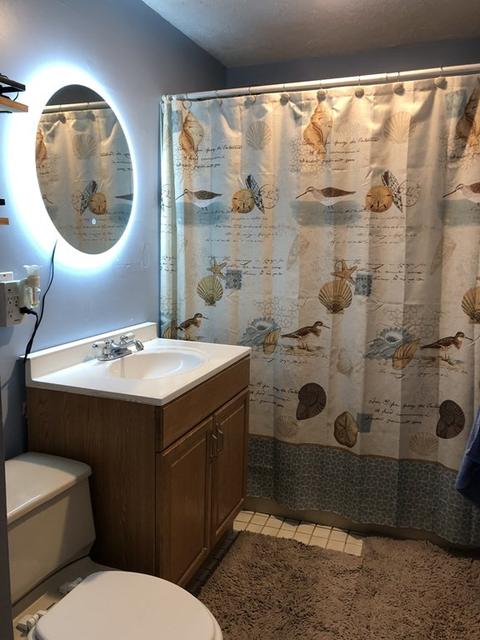 32 Bemis St, Chicopee, MA 01013 photo 8