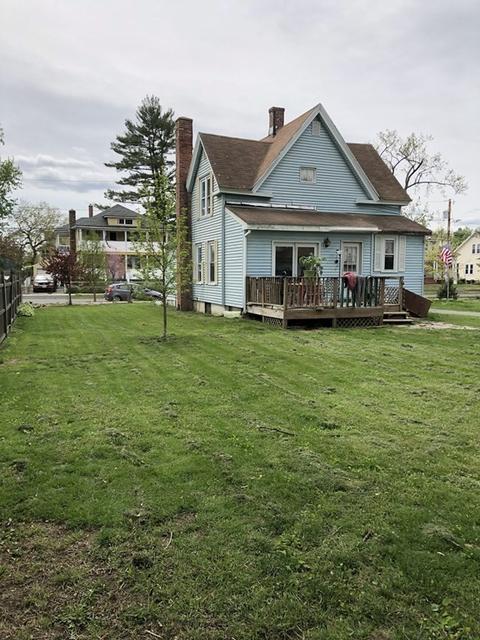 32 Bemis St, Chicopee, MA 01013 photo 3