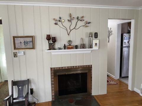 37 Pilgrim Rd, Springfield, MA 01118 photo 14