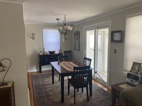37 Pilgrim Rd, Springfield, MA 01118 photo 16