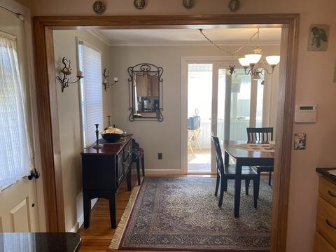 37 Pilgrim Rd, Springfield, MA 01118 photo 13