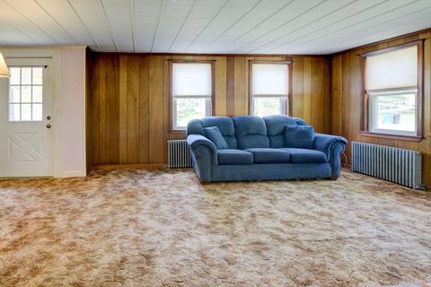 175 Center St, Ashburnham, MA 01430 photo 8