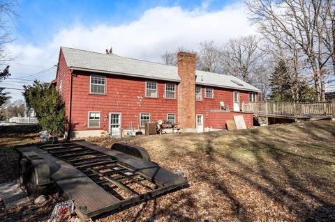 58 Taylor St, Needham, MA 02494 photo 3