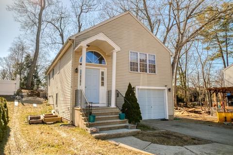 7 Pine Ridge Rd, Webster, MA 01570 photo 2