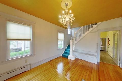 12 Maple Ave, Fairhaven, MA 02719 photo 6
