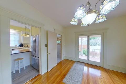 12 Maple Ave, Fairhaven, MA 02719 photo 12